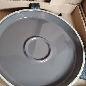 Pampered Chef Large Round Serving Platter